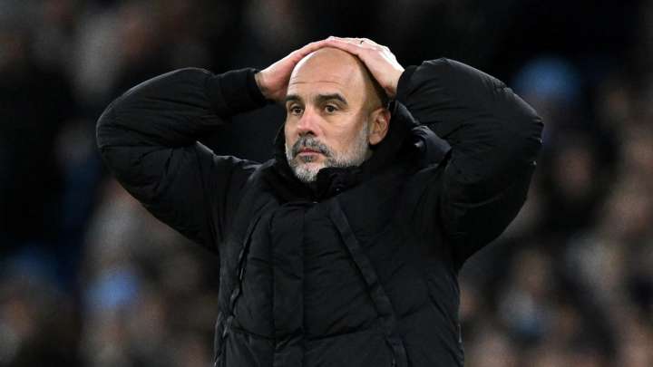 Man City forward clutches his knee before hobbling off to spark injury fears