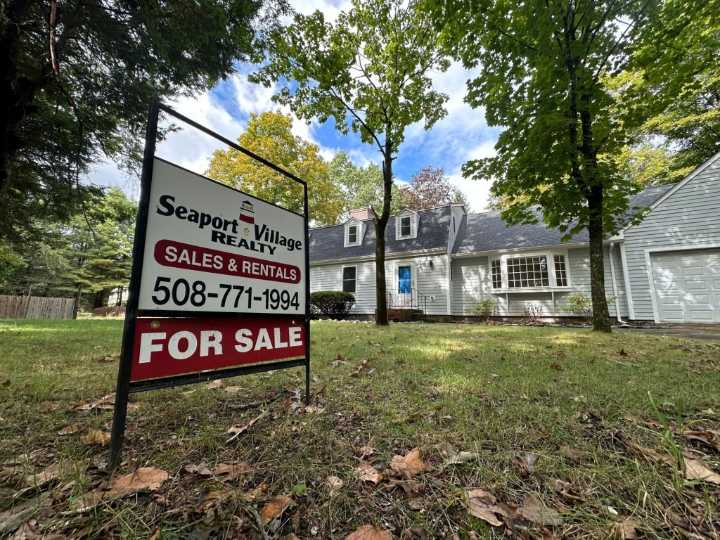 Reasons why this fall is the ideal time to buy a house