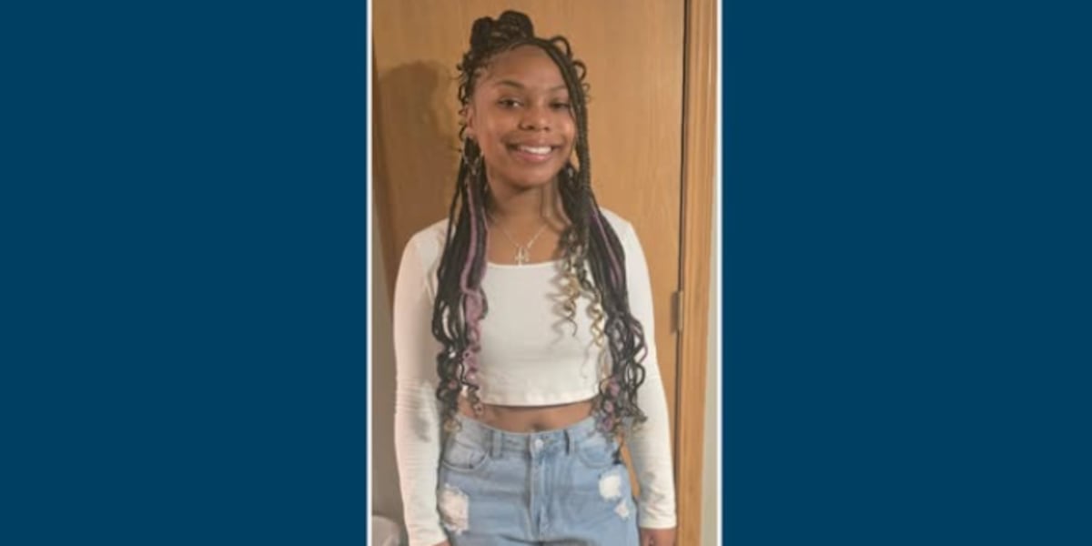 Lincoln Police searching for missing 17-year-old last seen a month ago