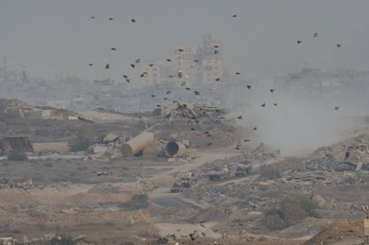 Israel kills 34 people in Gaza, say health officials, ahead of UN meeting