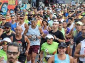 Corredores se reúnen en preparación para la Gatorade Rock