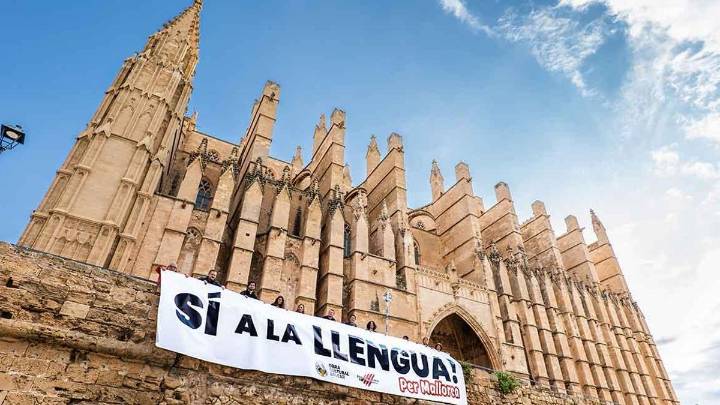 Activisme digital i IA al servei de la llengua: noves jornades de l’OCB i el Congrés de Cultura Catalana