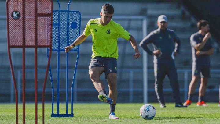 El Racing completa en las Instalaciones Nando Yosu su tercera sesión de trabajo semanal