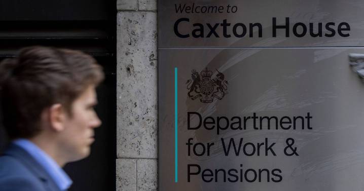 Hundreds allowed to keep DWP benefit overpayments of £20,000 or more last year