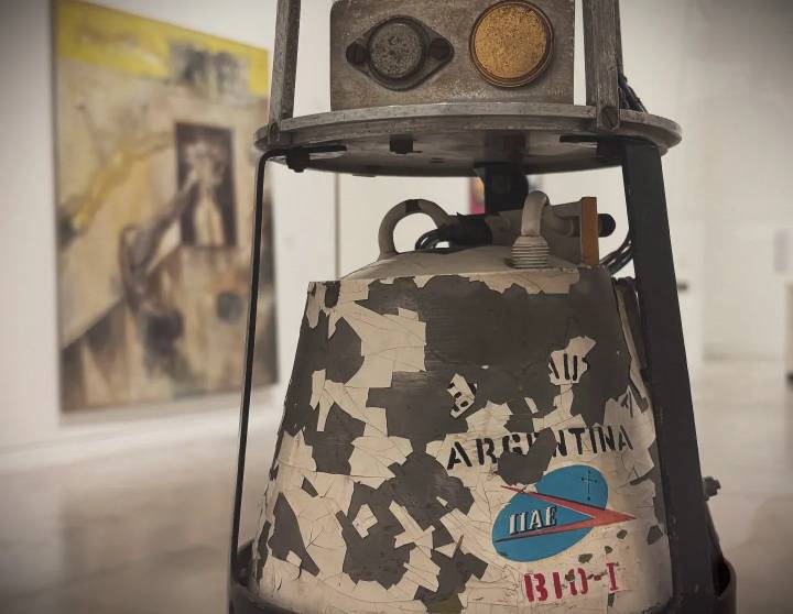 Una muestra en el Museo Caraffa revive el espíritu de los Salones IKA y las Bienales Americanas de Arte