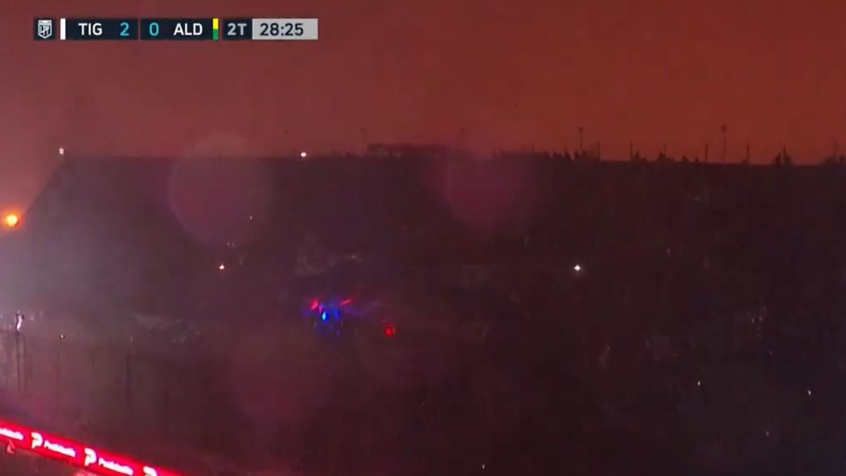 A oscuras: así fue el momento en que la cancha de Tigre se quedó sin luz
