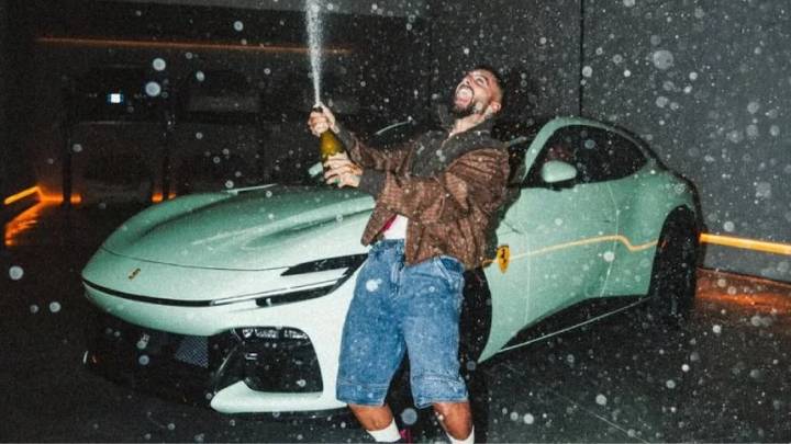 Maluma fue detenido por la Policía mientras estrenaba lujoso Ferrari