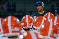 Bishop Gorman football hosts Lone Peak (Utah) in national showdown
