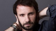 Muere Brad Everett Young, actor de 'Anatomía de Grey' y 'Embrujadas', en accidente de tráfico