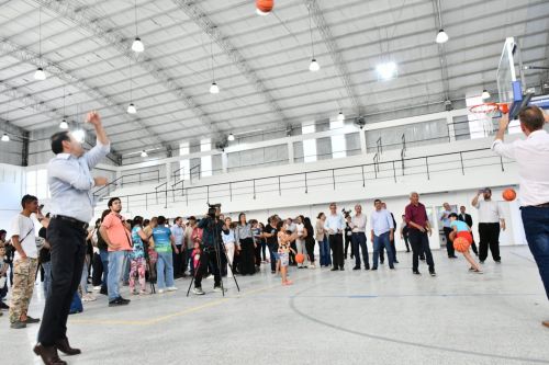 Valdés remarca el deber de poner los recursos públicos al servicio de la comunidad