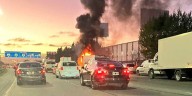 Video: se incendió un camión en la Panamericana y hay demoras en el tránsito