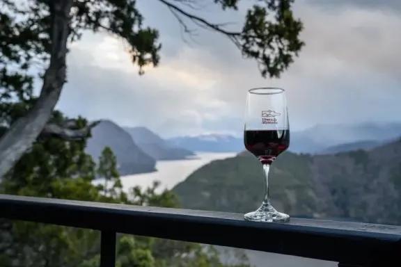 “Vino a la Montaña” en San Martín de los Andes: charlas, degustaciones y maridajes