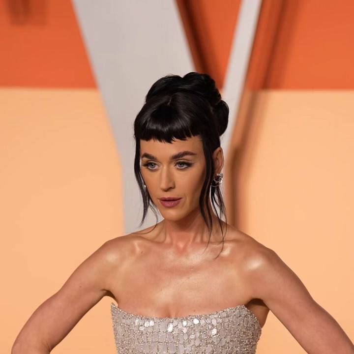 Katy Perry Promises She's 'Continuing to Move Forward' in Candid Letter