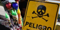 Se incendia una fábrica de solventes en Los Reyes La Paz, Edomex