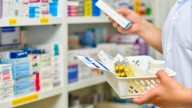 Trump anuncia aranceles de 100% a los medicamentos