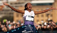 Siffan Hassan, la reina de las distancias largas que pasó de los 5 mil metros al maratón