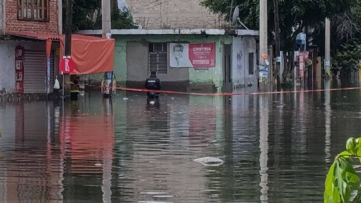 Inundaciones en Los Reyes La Paz dejan un muerto y más de mil casas afectadas