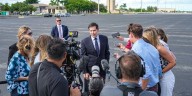 Rubio llega a México; un viaje marcado por cooperación en seguridad y tensión en el Caribe