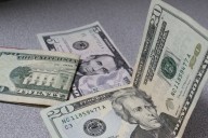 Sube el dólar en casas de cambio; así amanece este sábado
