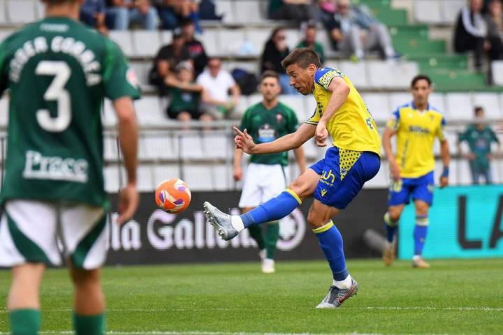 Rubén Alcaraz: "En Cádiz he creado una familia"