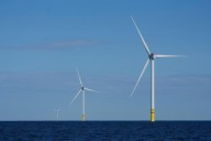 Trump administration moves to revoke permit for wind project