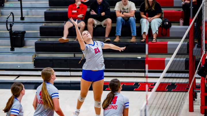 West Henderson tops Pisgah 3-0 in volleyball match