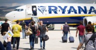 Ryanair scraps £68 rule with millions of passengers warned