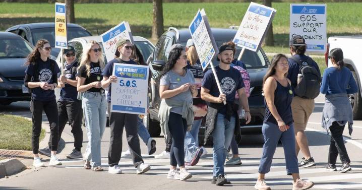 Support staff strike at Conestoga College amid calls for increased job security