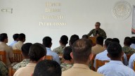 Titular de Semar visita puertos de México