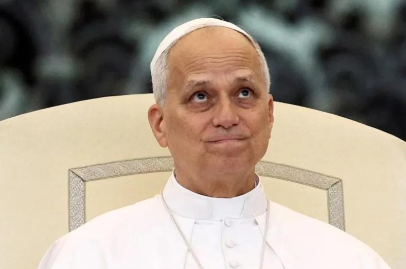 El papa León XIV descarta reformas sobre diaconisas, LGBTQ+ y matrimonio homosexual