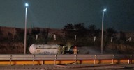 Autopista México-Puebla cierra ambos sentidos por volcadura de una pipa: ¿Qué tramo es afectado HOY?