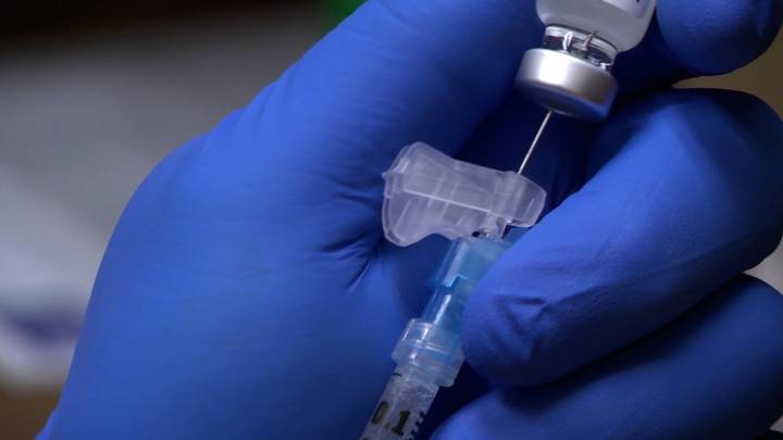 Kennedy’s advisory panel is expected to vote on hepatitis B and MMRV vaccines