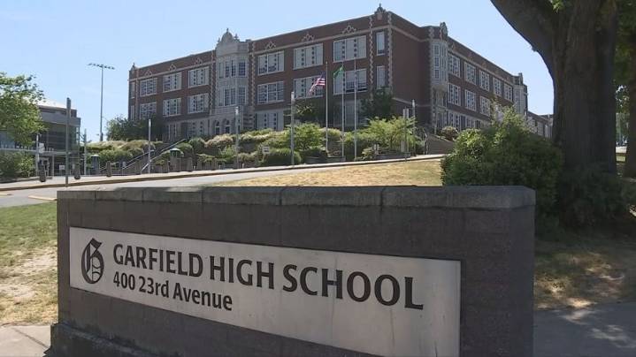 Seattle school district delays decision on bringing police back to Garfield High