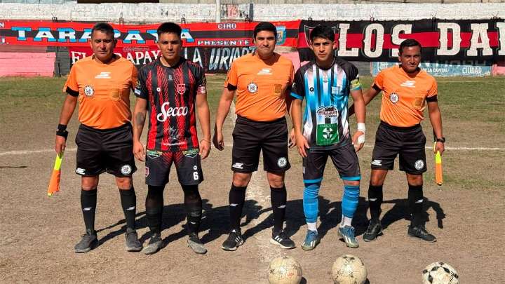 Comercio festejó en la última ante Defensores de Forres, manda en soledad y se ilusiona con la final del Clausura