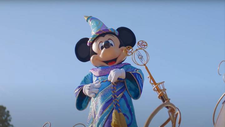 My Favorite Disneyland Spot Just Had Its Reopening Delayed For Months, And I Think I Might Cry