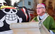 Cardenal Carlos Castillo apoya reclamos de 'Generación Z': "Aquí no hay terroristas, aquí hay personas con derecho, con dignidad"