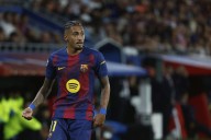 Barcelona loses Raphinha and goalie García to injuries for several weeks