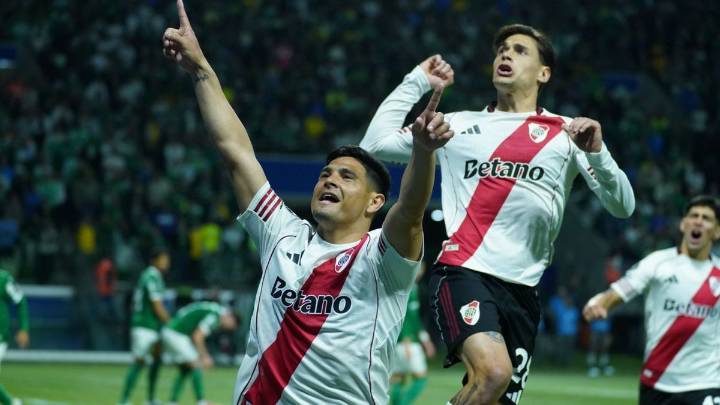 River, en ventaja ante Palmeiras con un golazo de cabeza de Salas