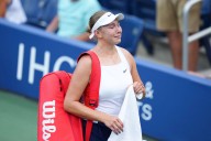 Amanda Anisimova Makes Emotional Confession After US Open Loss: “Didn’t Fight Hard” Amanda Anisimova makes a heartfelt speech following tough loss against the World No.1 at the US Open women's final! 