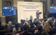 Garduño pide disculpas; familiares exigen verdad