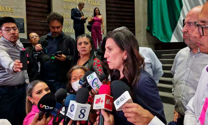 Aboga Kenia López por debate transparente sobre Paquete Económico