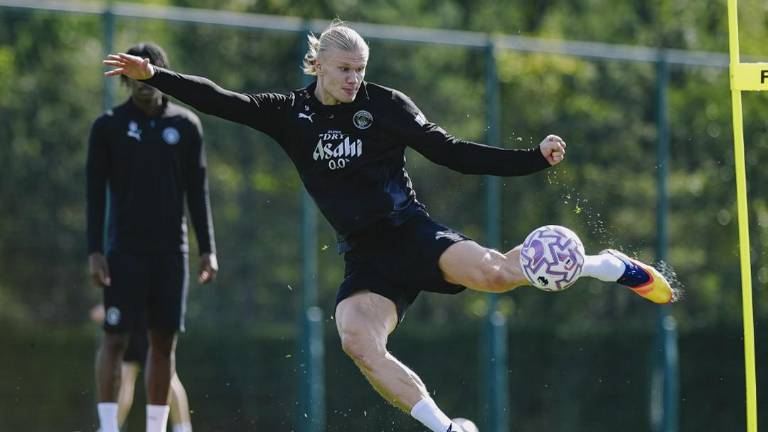 Erling Haaland, recuperado de sus molestias de espalda
