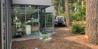 Hillsboro library closed after car crashes into building; 3 hospitalized
