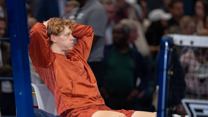 Una leyenda del tenis lanza un serio aviso a Sinner: "Es predecible... y Alcaraz se ha dado cuenta"