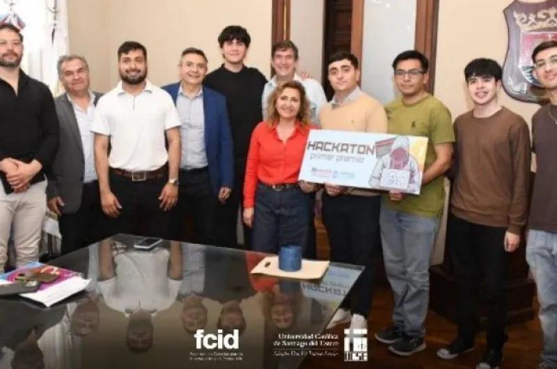 Estudiantes de la UCSE fueron ganadores del Hackathon 2025