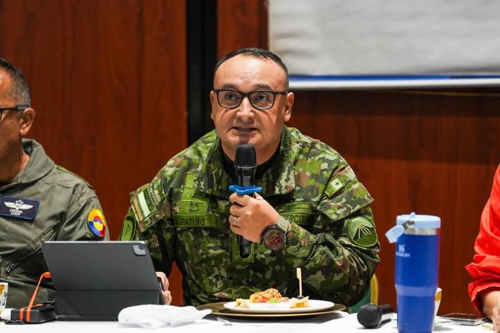 Minería ilegal, refuerzo policial en El Espinal y protección del agro, ejes del consejo de seguridad ampliado en Tolima