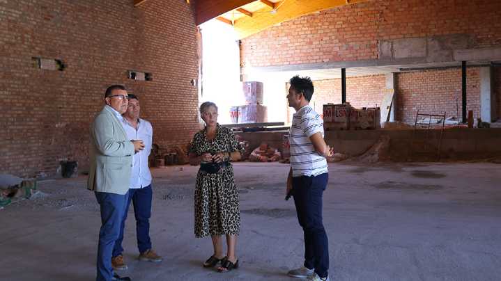 Güevéjar avanza en las obras del Centro Deportivo Cultural para albergar actos públicos