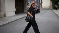 Los pantalones boho se combinan con estas prendas para looks de fin de semana en septiembre 2025