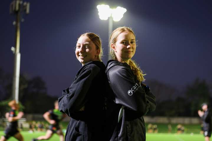 Holden sisters revved up to shine for Pickers on grand final day