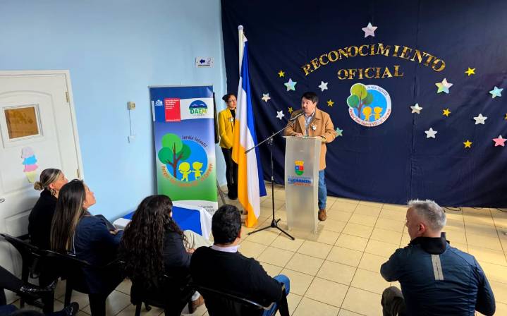 El Carmen: Entregan reconocimiento oficial al Jardín Infantil Parque de San Andrés.